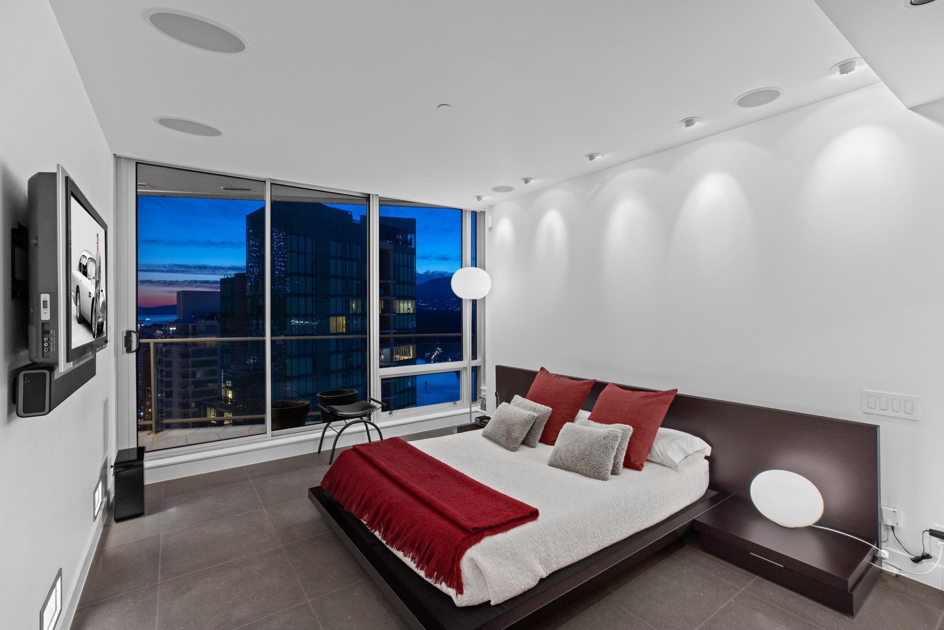 









1077


Cordova

Street West, 2903,
Vancouver,




BC
V6C 2C6


