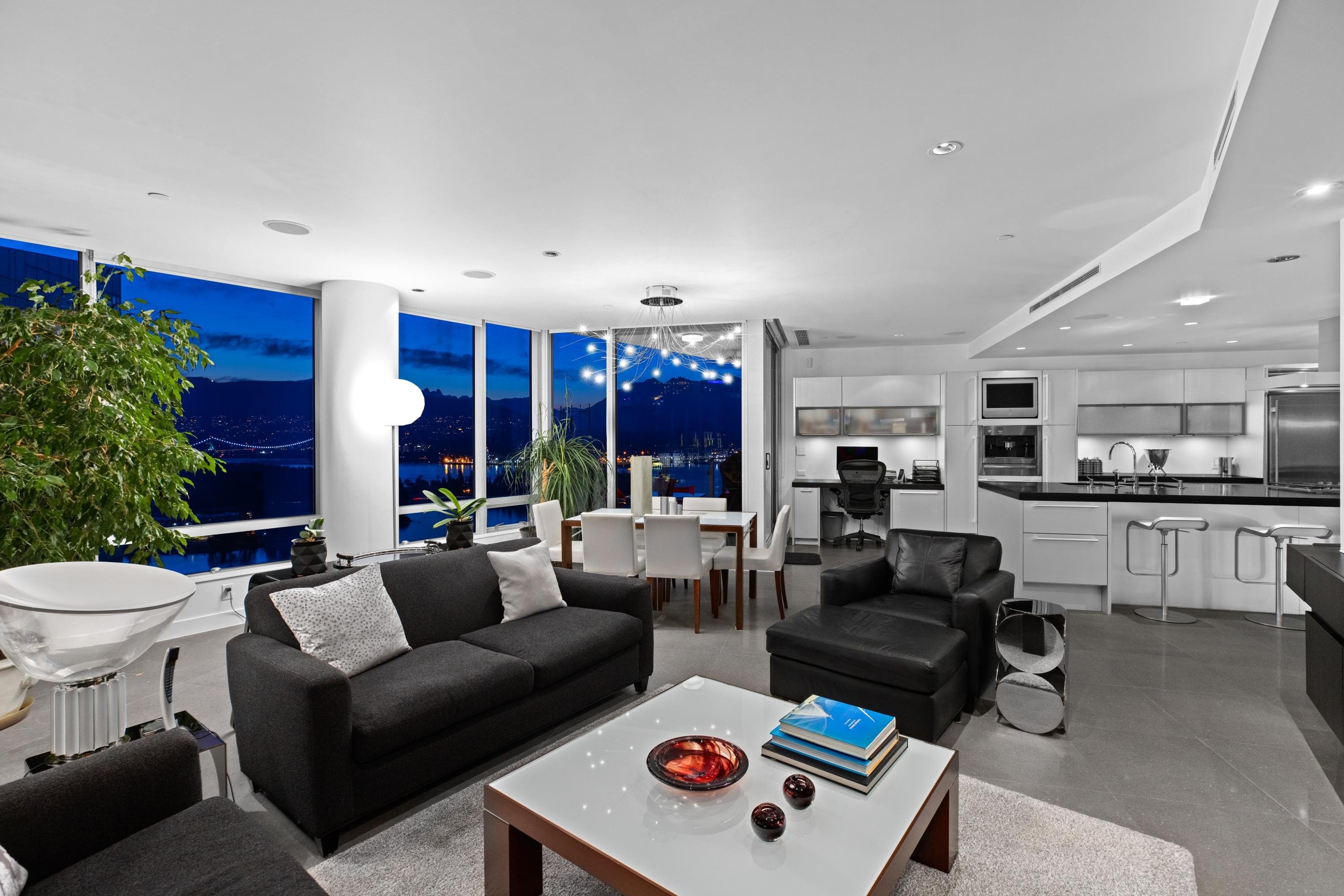 









1077


Cordova

Street West, 2903,
Vancouver,




BC
V6C 2C6

