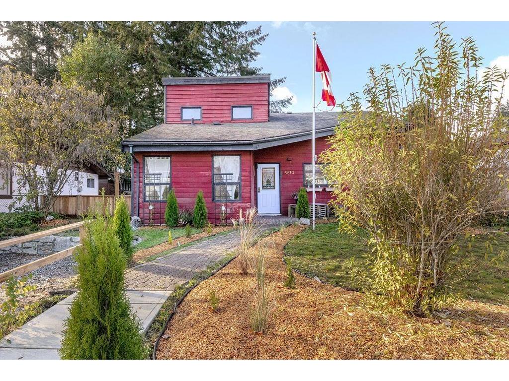 









5613


Trail

Avenue,
Sechelt,




BC
V7Z 0H8

