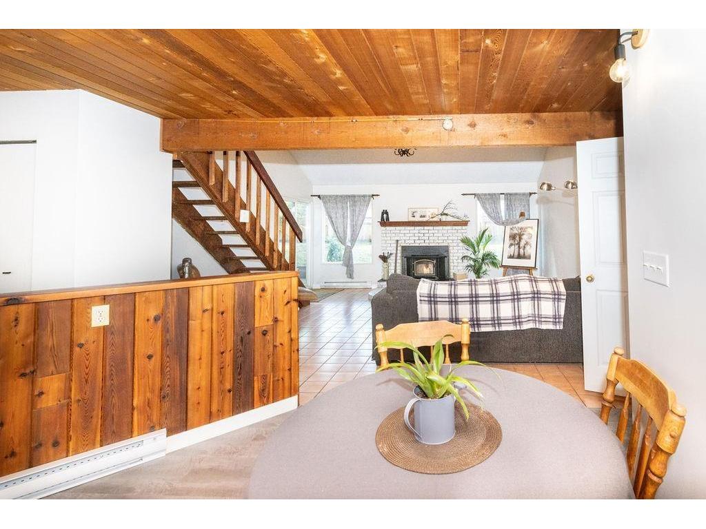 









5613


Trail

Avenue,
Sechelt,




BC
V7Z 0H8

