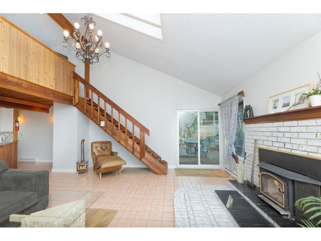 









5613


Trail

Avenue,
Sechelt,




BC
V7Z 0H8

