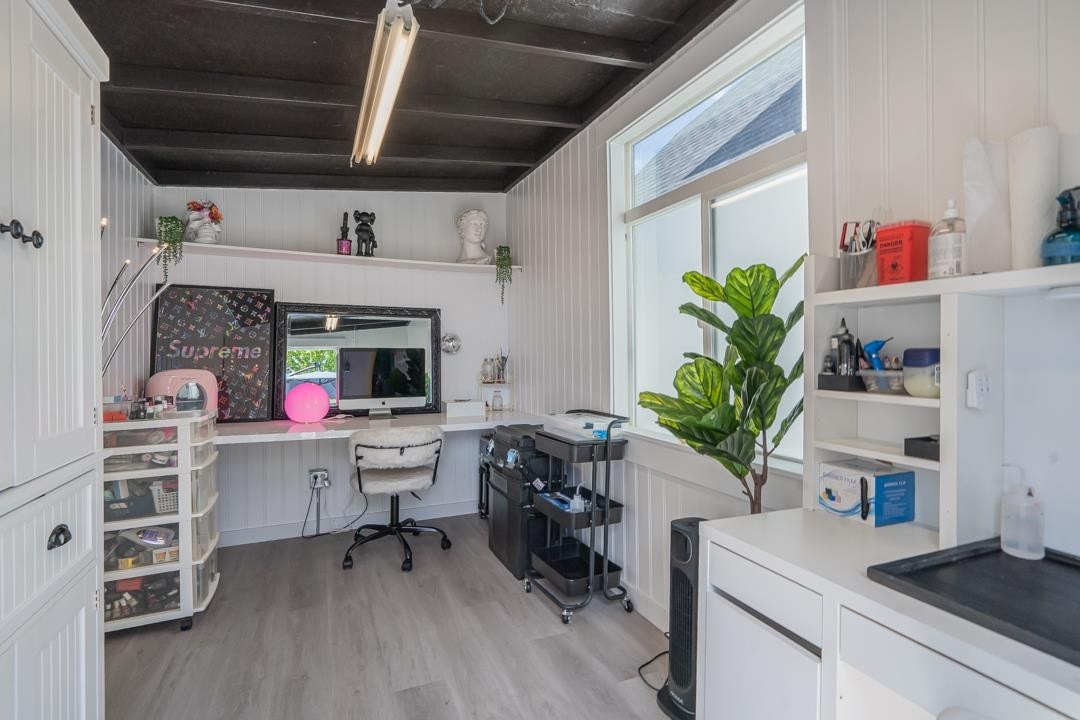 









18816


121b

Avenue,
Pitt Meadows,




BC
V3Y 2K7

