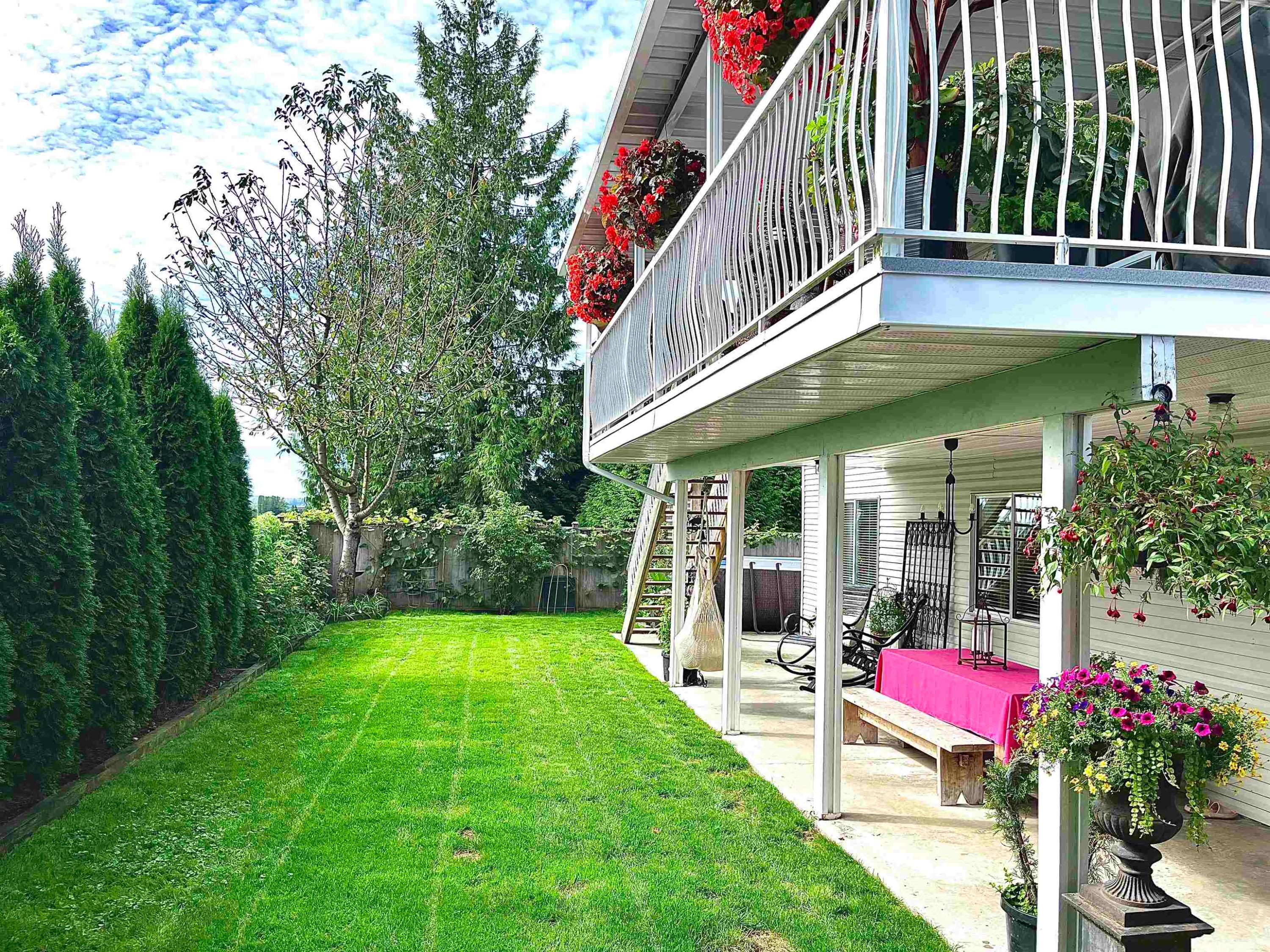 









18816


121b

Avenue,
Pitt Meadows,




BC
V3Y 2K7


