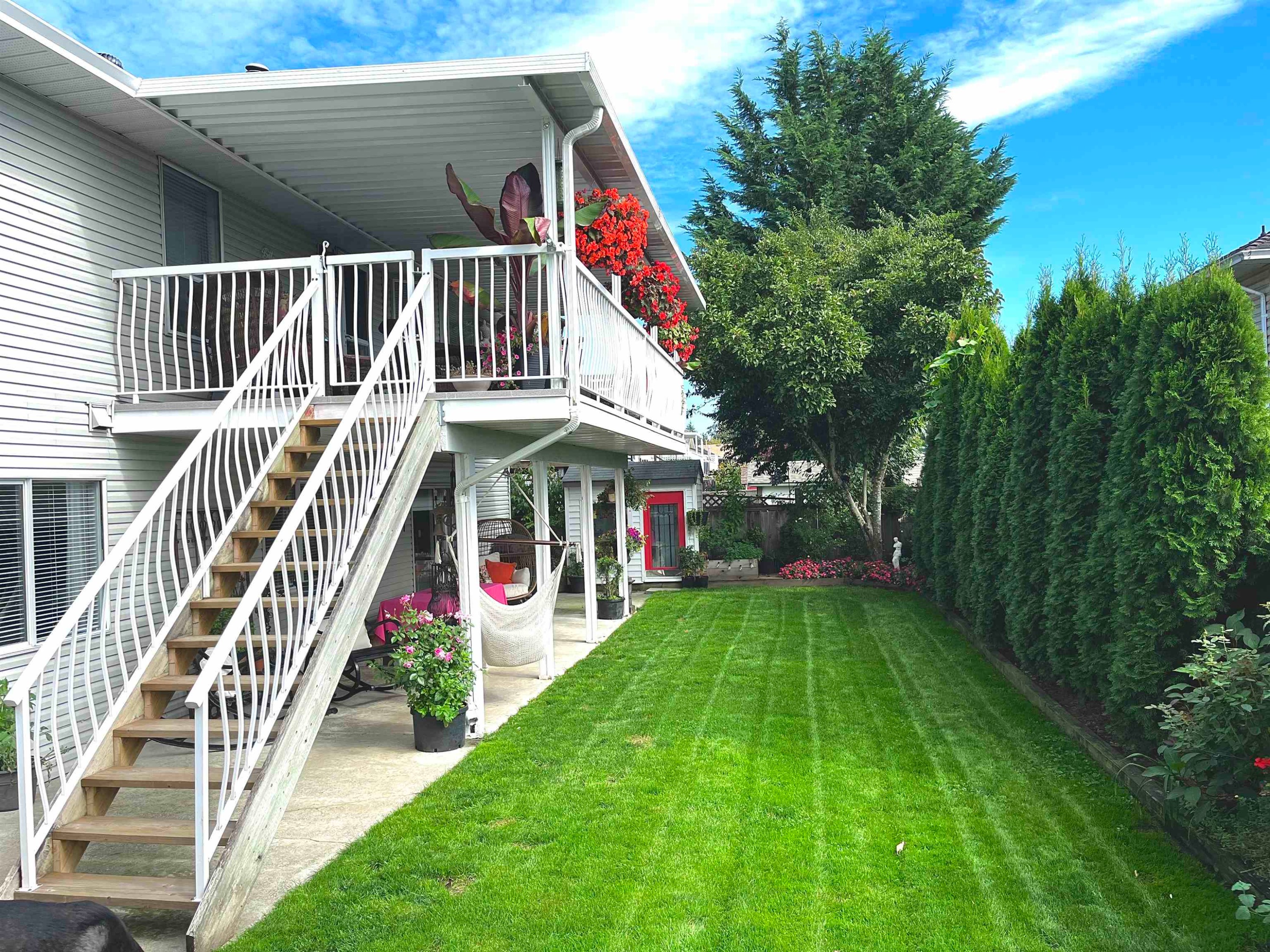 









18816


121b

Avenue,
Pitt Meadows,




BC
V3Y 2K7


