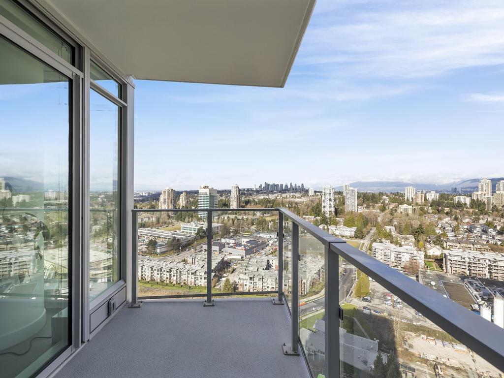 









7683


Park

Crescent, 2602,
Burnaby,




BC
V3N 0J4

