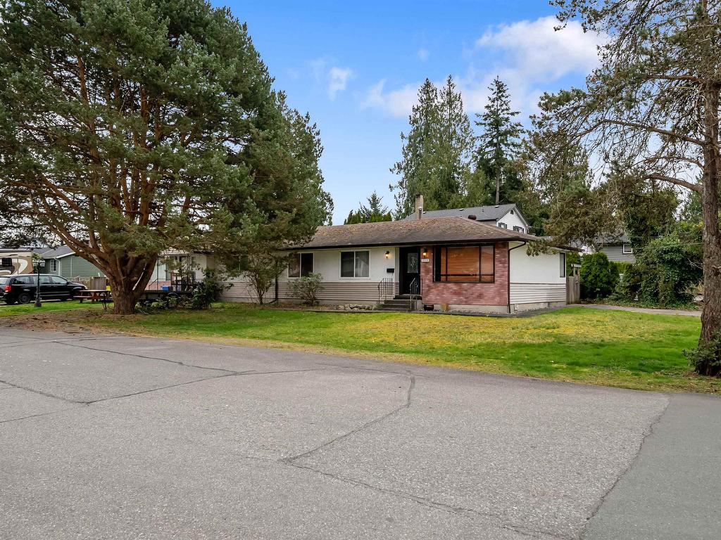 









23340


122

Avenue,
Maple Ridge,




BC
V2X 3Y7

