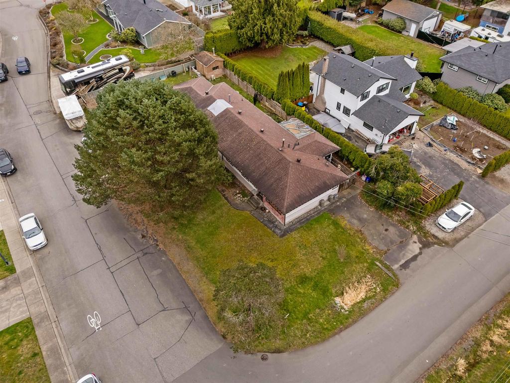 









23340


122

Avenue,
Maple Ridge,




BC
V2X 3Y7

