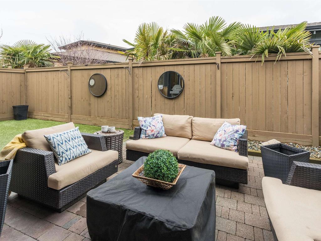 









5009


Cedar Springs

Drive,
Tsawwassen,




BC
V4M 0A7

