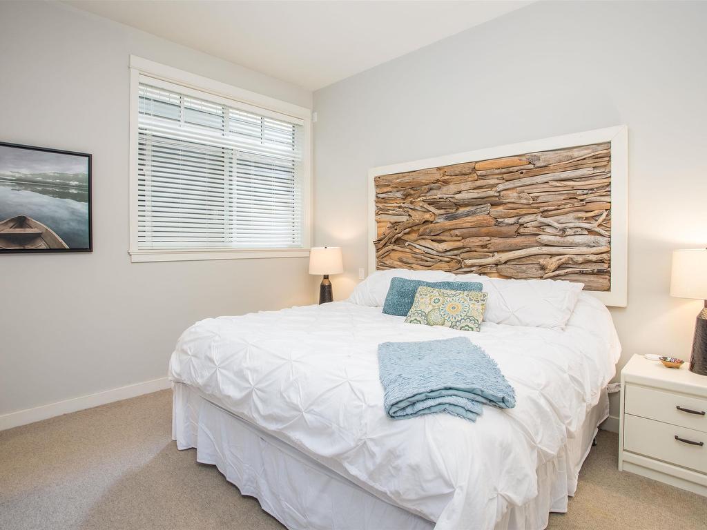 









5009


Cedar Springs

Drive,
Tsawwassen,




BC
V4M 0A7

