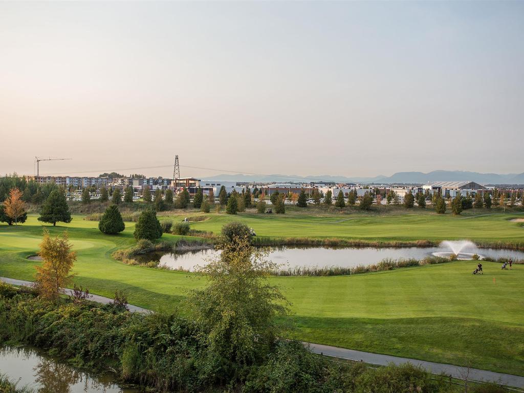 









5009


Cedar Springs

Drive,
Tsawwassen,




BC
V4M 0A7


