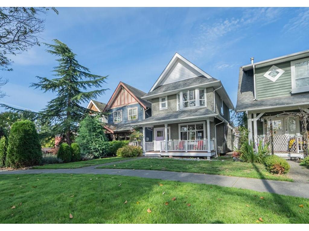 









1455


South Dyke

Road,
New Westminster,




BC
V3M 7A2

