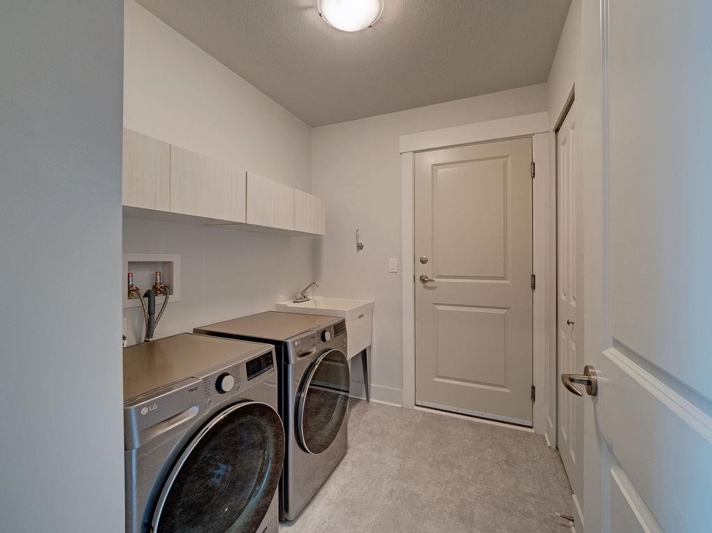 









5652


Andres

Road,
Sechelt,




BC
V7Z 0M4

