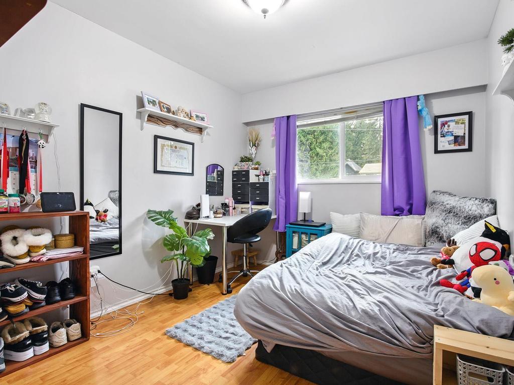 









12380


216

Street,
Maple Ridge,




BC
V2X 5K3


