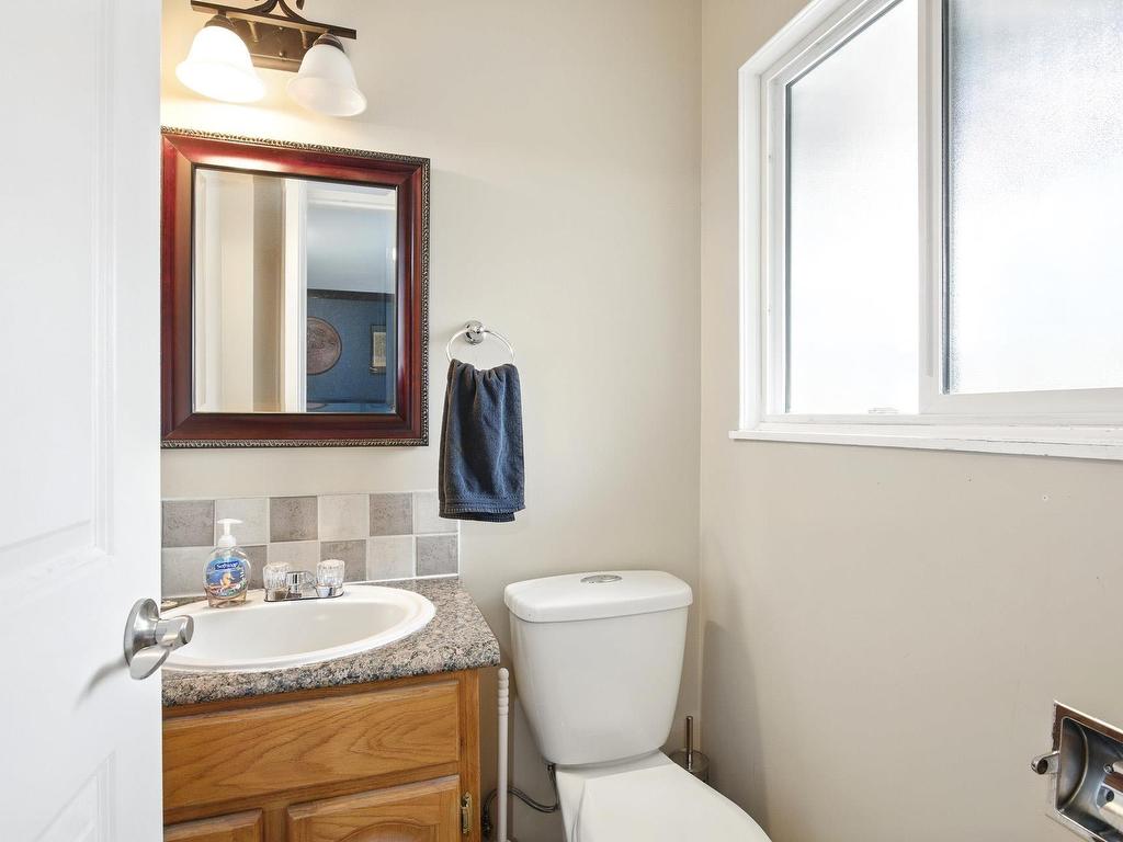 









12380


216

Street,
Maple Ridge,




BC
V2X 5K3

