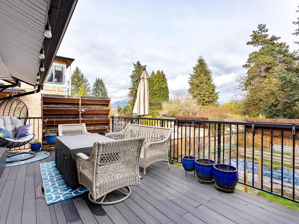 









12380


216

Street,
Maple Ridge,




BC
V2X 5K3

