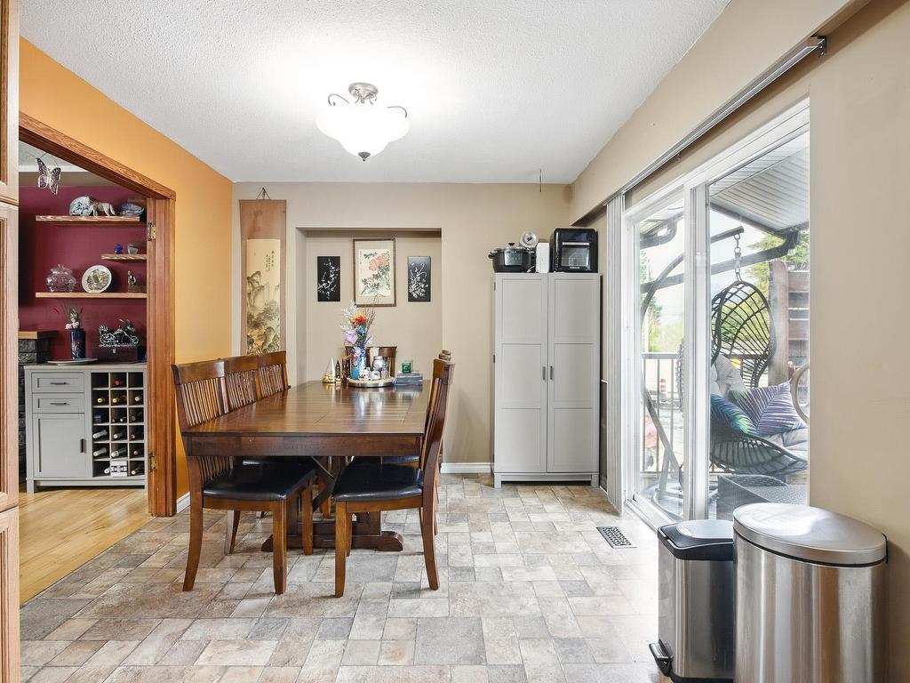









12380


216

Street,
Maple Ridge,




BC
V2X 5K3

