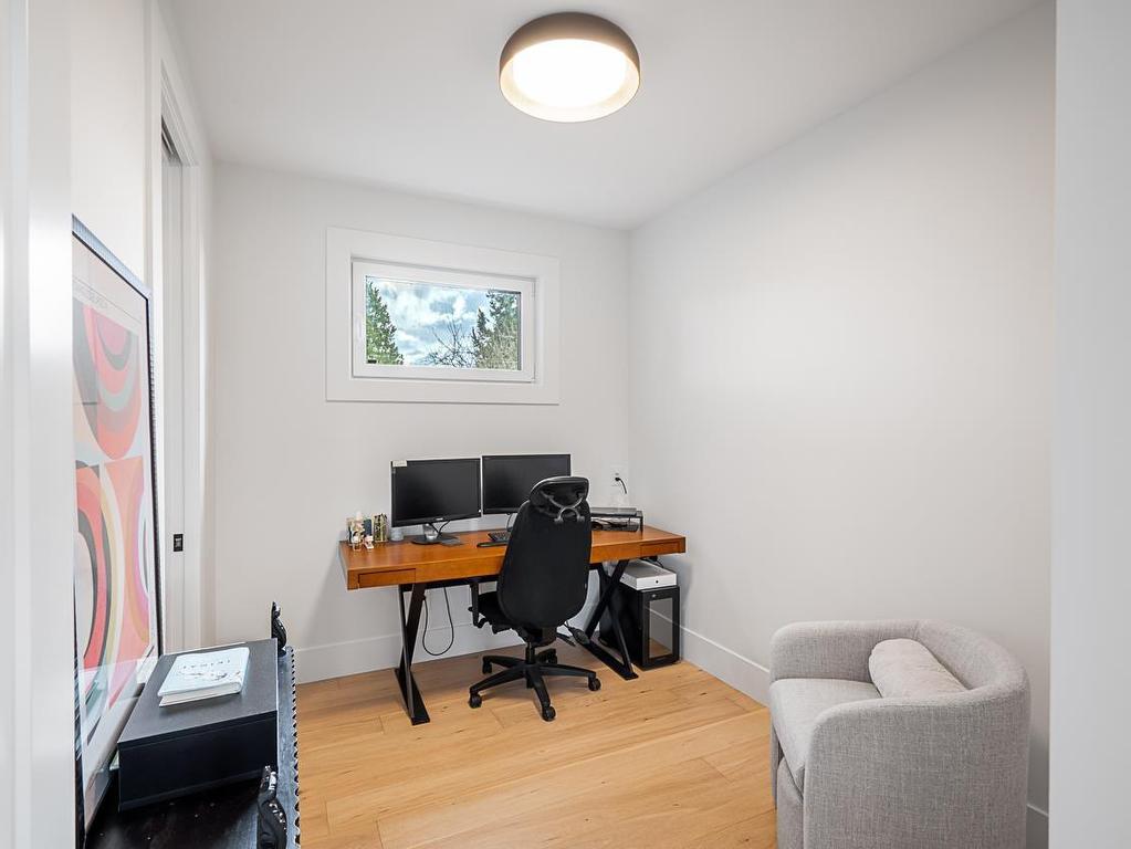 









1024


London

Street,
New Westminster,




BC
V3M 3B8

