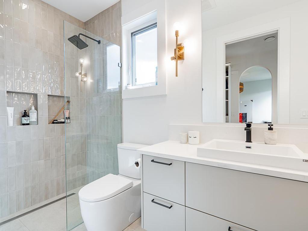 









1024


London

Street,
New Westminster,




BC
V3M 3B8

