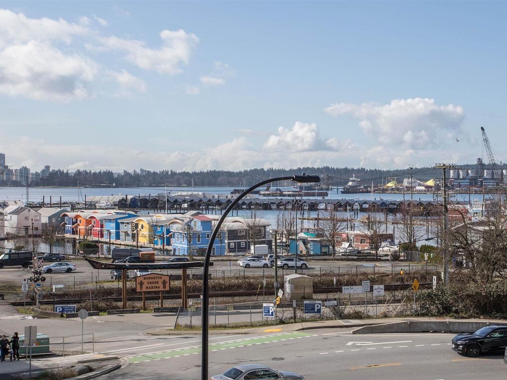 









277


1st

Street West,
North Vancouver,




BC
V7M 0E8

