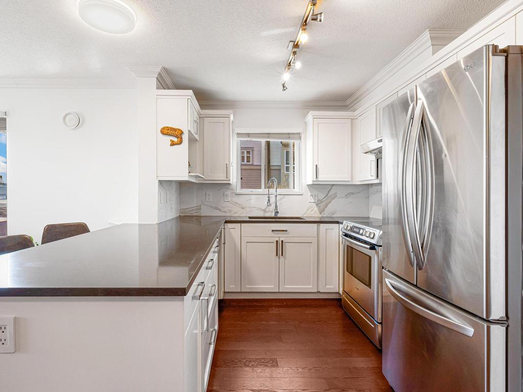









365


1st

Street East, 213,
North Vancouver,




BC
V7L 4W5


