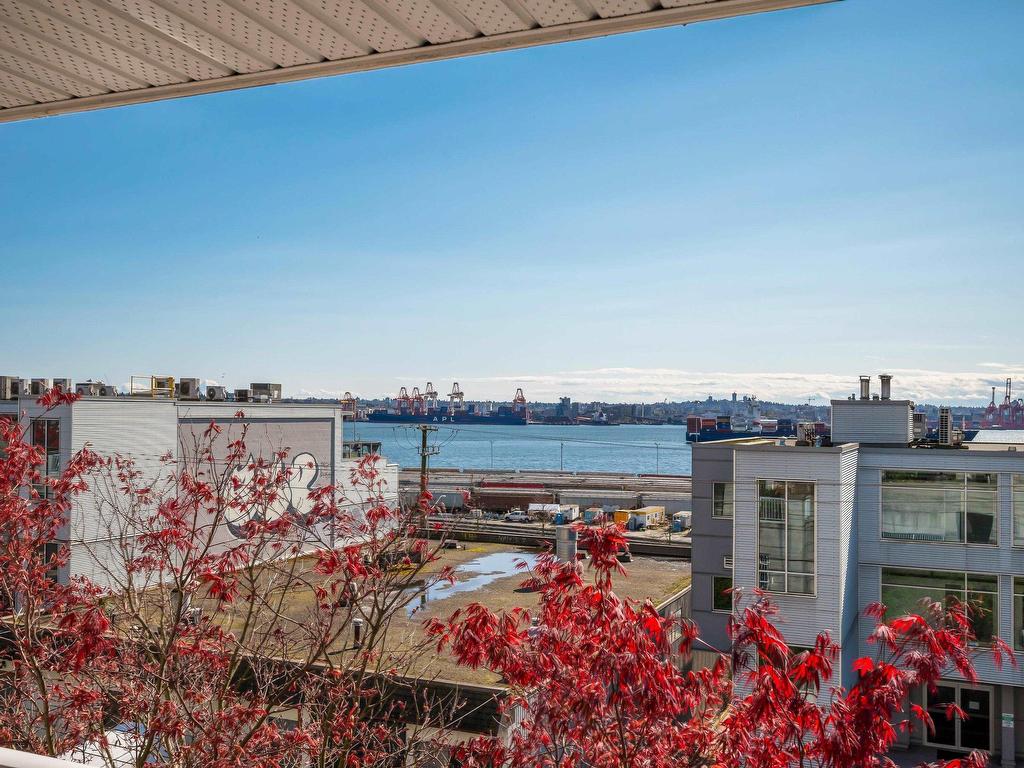 









365


1st

Street East, 213,
North Vancouver,




BC
V7L 4W5

