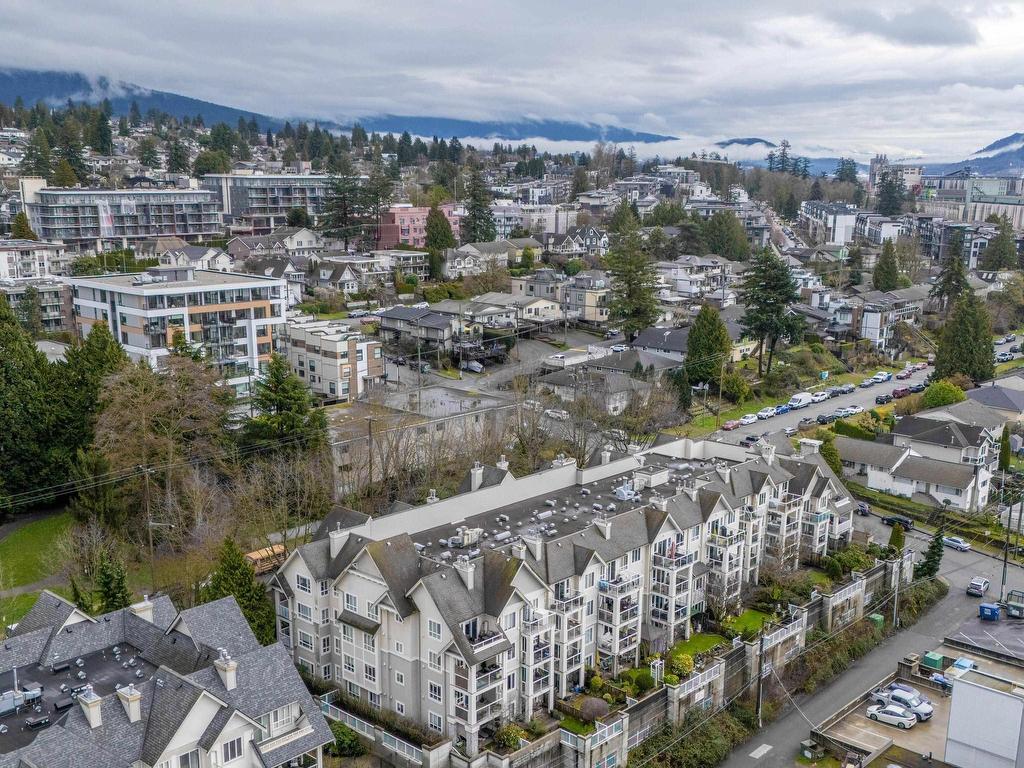 









365


1st

Street East, 213,
North Vancouver,




BC
V7L 4W5

