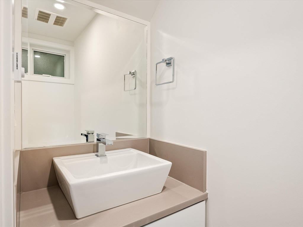 









37808


Third

Avenue, 211,
Squamish,




BC
V8B 1B9

