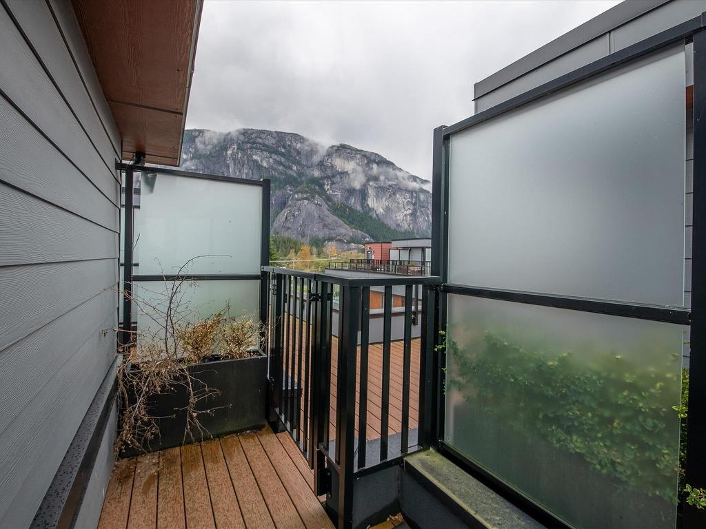 









37808


Third

Avenue, 211,
Squamish,




BC
V8B 1B9

