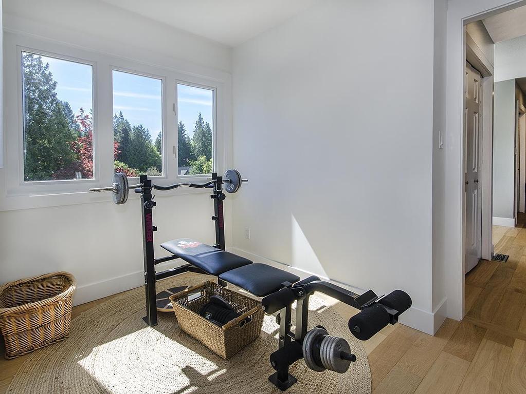 









5237


Timberfeild

Road,
West Vancouver,




BC
V7W 2Y5

