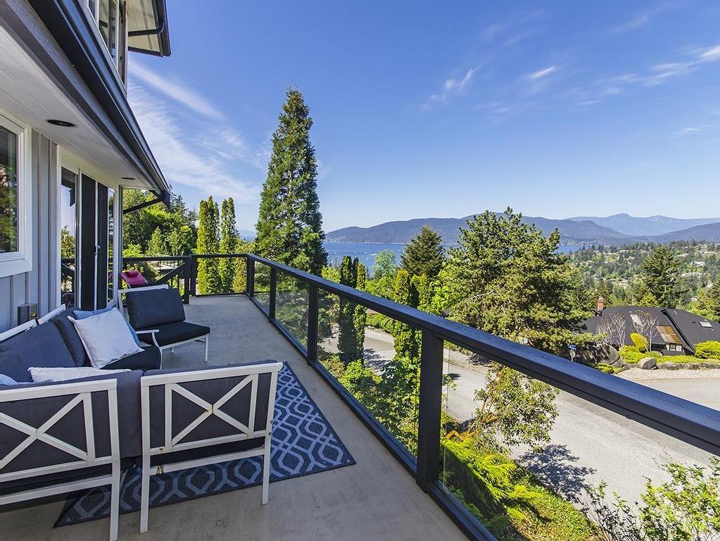 









5237


Timberfeild

Road,
West Vancouver,




BC
V7W 2Y5

