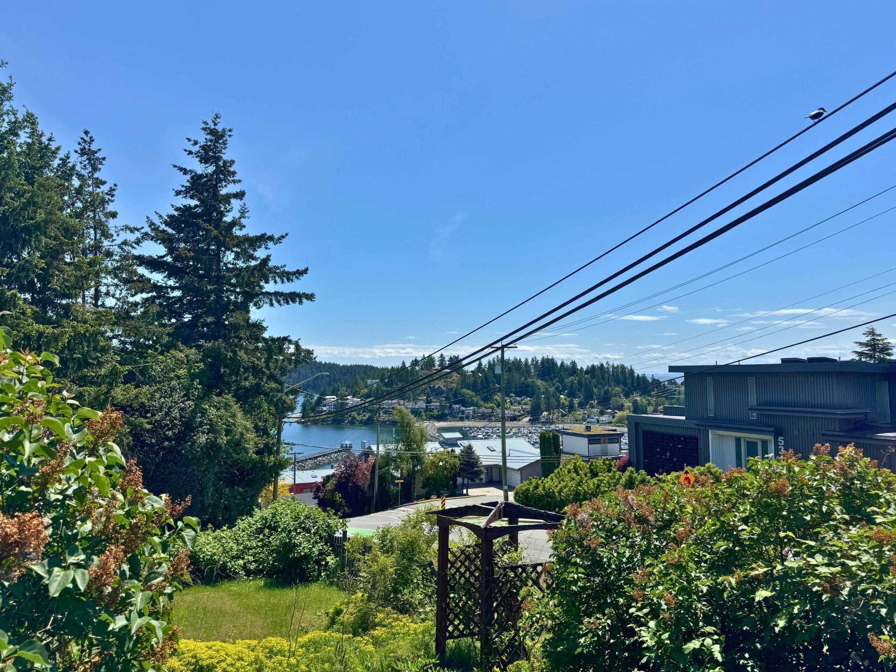 









547


Fletcher

Road North,
Gibsons,




BC
V0N 1V0

