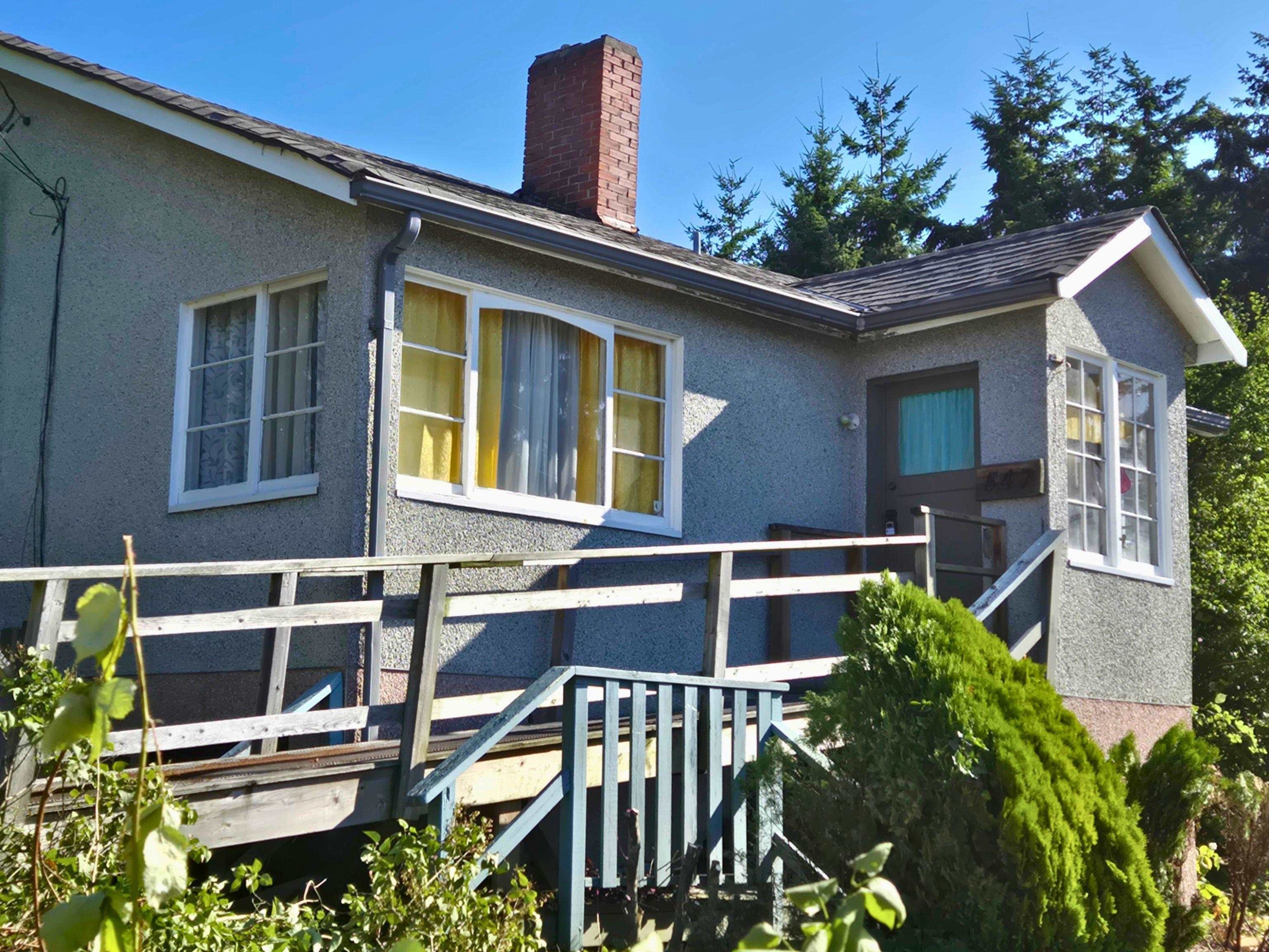









547


Fletcher

Road North,
Gibsons,




BC
V0N 1V0

