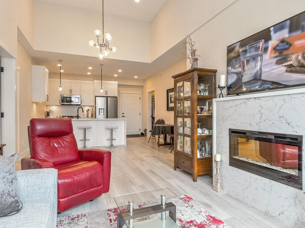 









11893


227

Street, 504,
Maple Ridge,




BC
V2X 6H9

