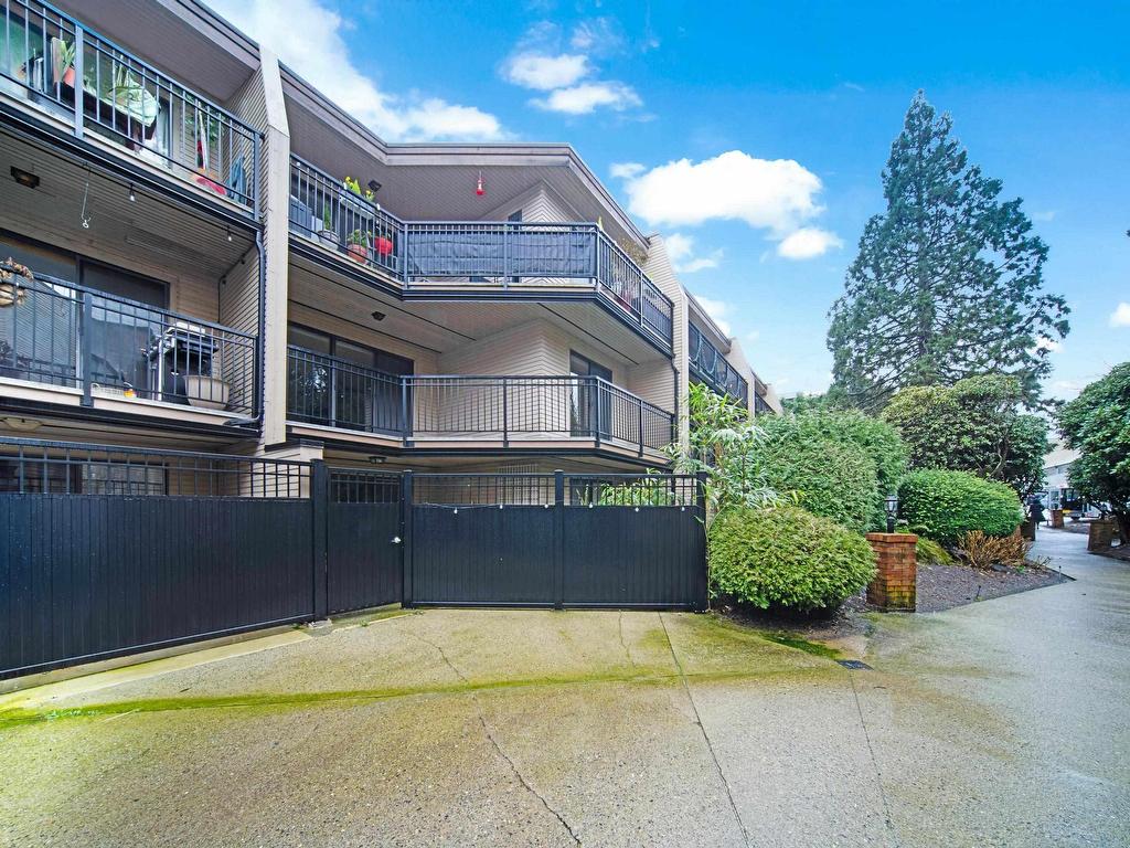 









1385


Draycott

Road, 320,
North Vancouver,




BC
V7J 3K9

