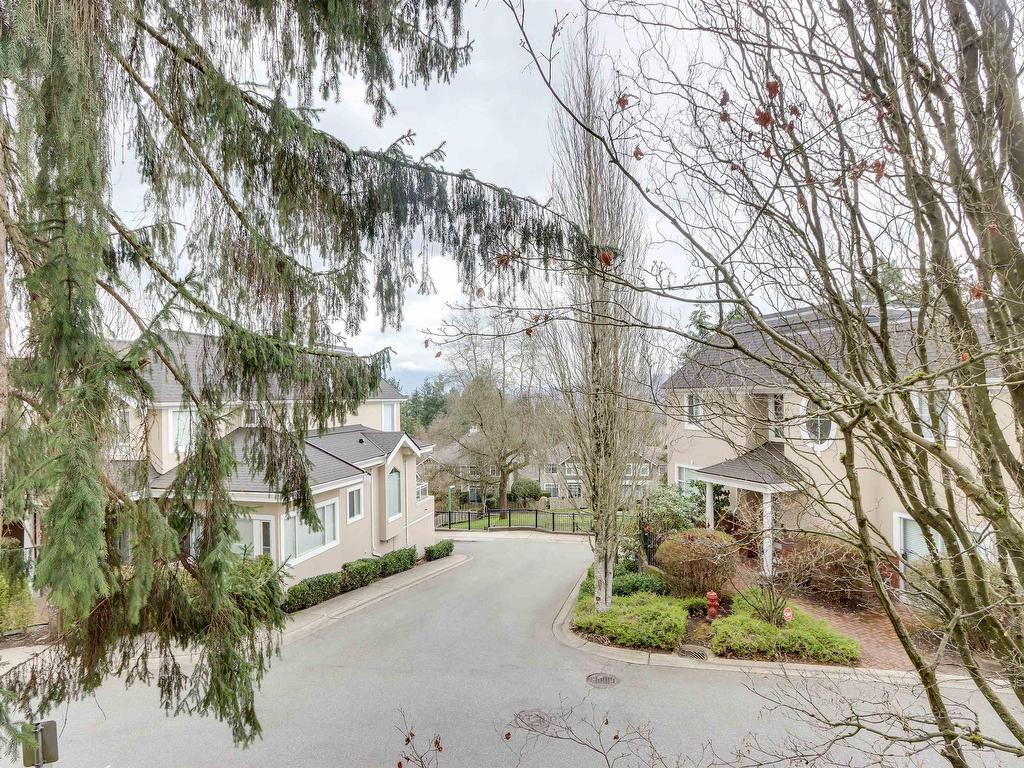









5262


Oakmount

Crescent, 16,
Burnaby,




BC
V5H 4R7

