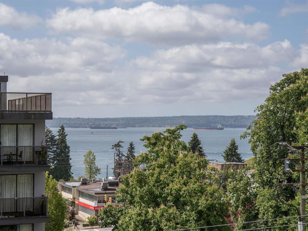 









1689


Duchess

Avenue, 408,
West Vancouver,




BC
V7N 1P7

