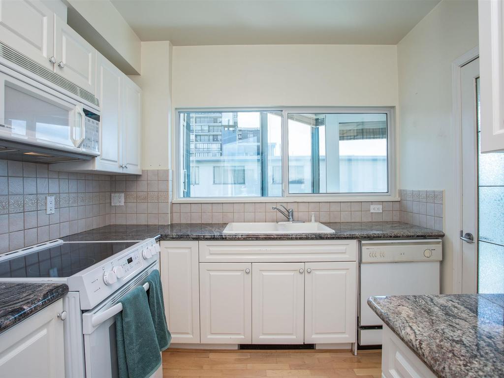 









1689


Duchess

Avenue, 408,
West Vancouver,




BC
V7N 1P7

