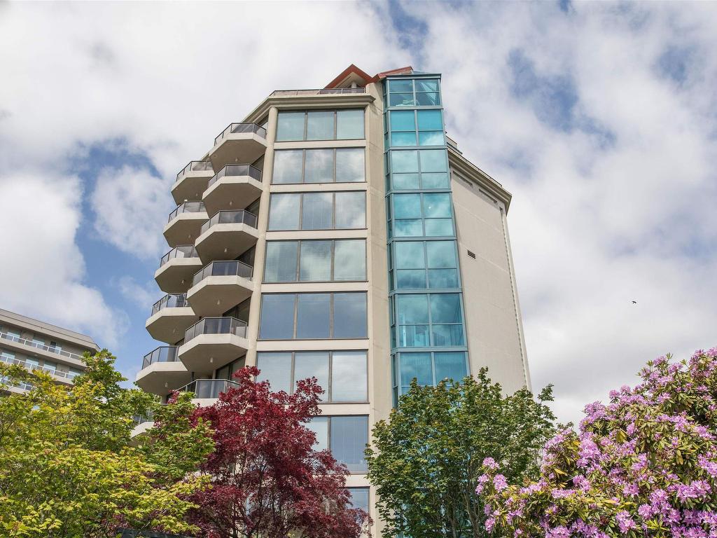









1689


Duchess

Avenue, 408,
West Vancouver,




BC
V7N 1P7

