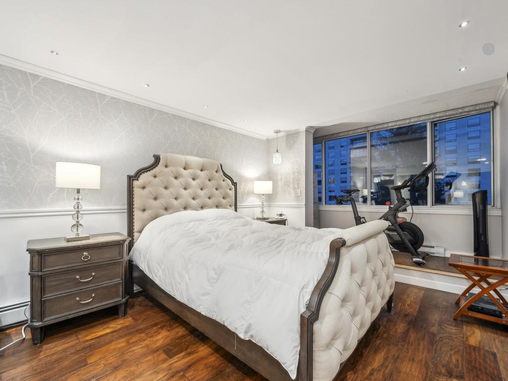 









2090


Argyle

Avenue, 602,
West Vancouver,




BC
V7V 4R4

