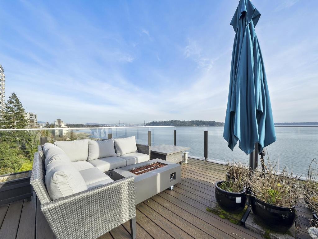 









2090


Argyle

Avenue, 602,
West Vancouver,




BC
V7V 4R4

