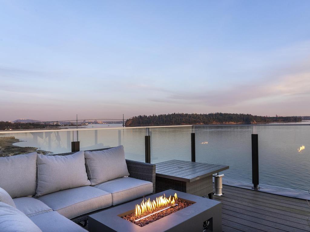 









2090


Argyle

Avenue, 602,
West Vancouver,




BC
V7V 4R4

