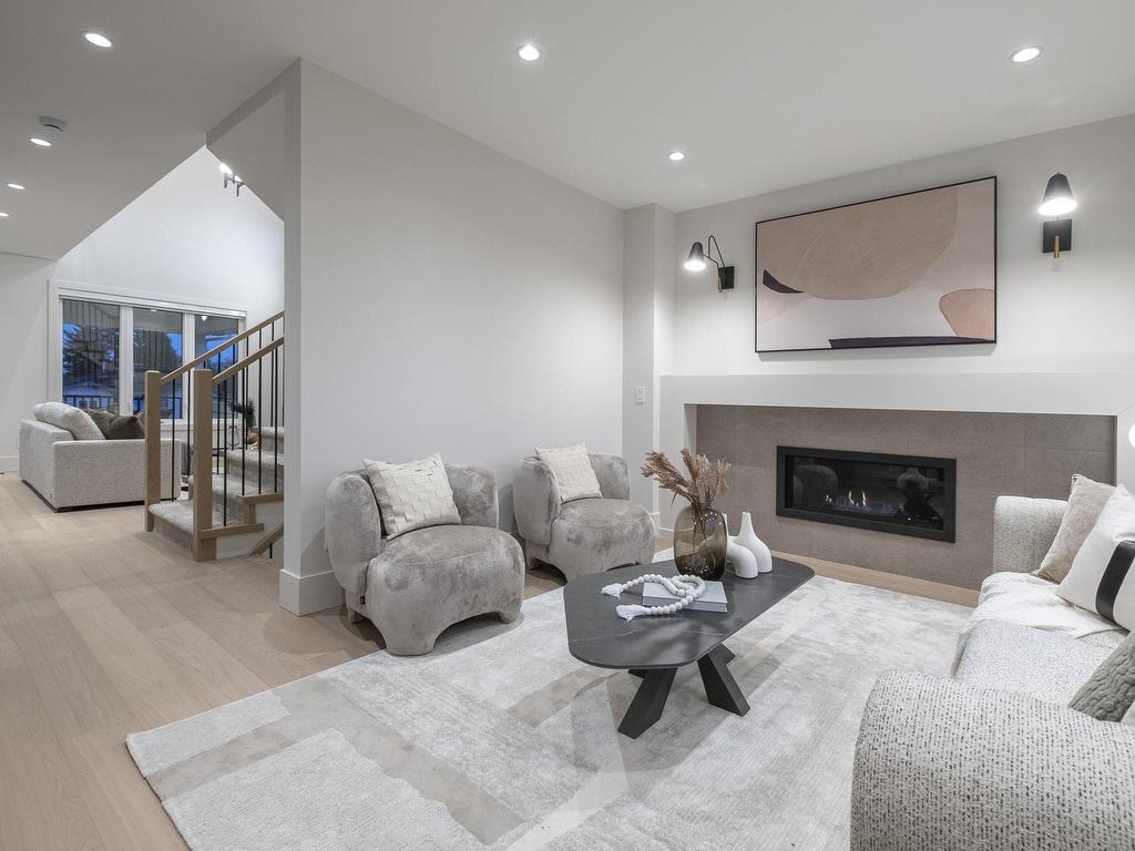









644A


Girard

Avenue,
Coquitlam,




BC
V3K 1S8

