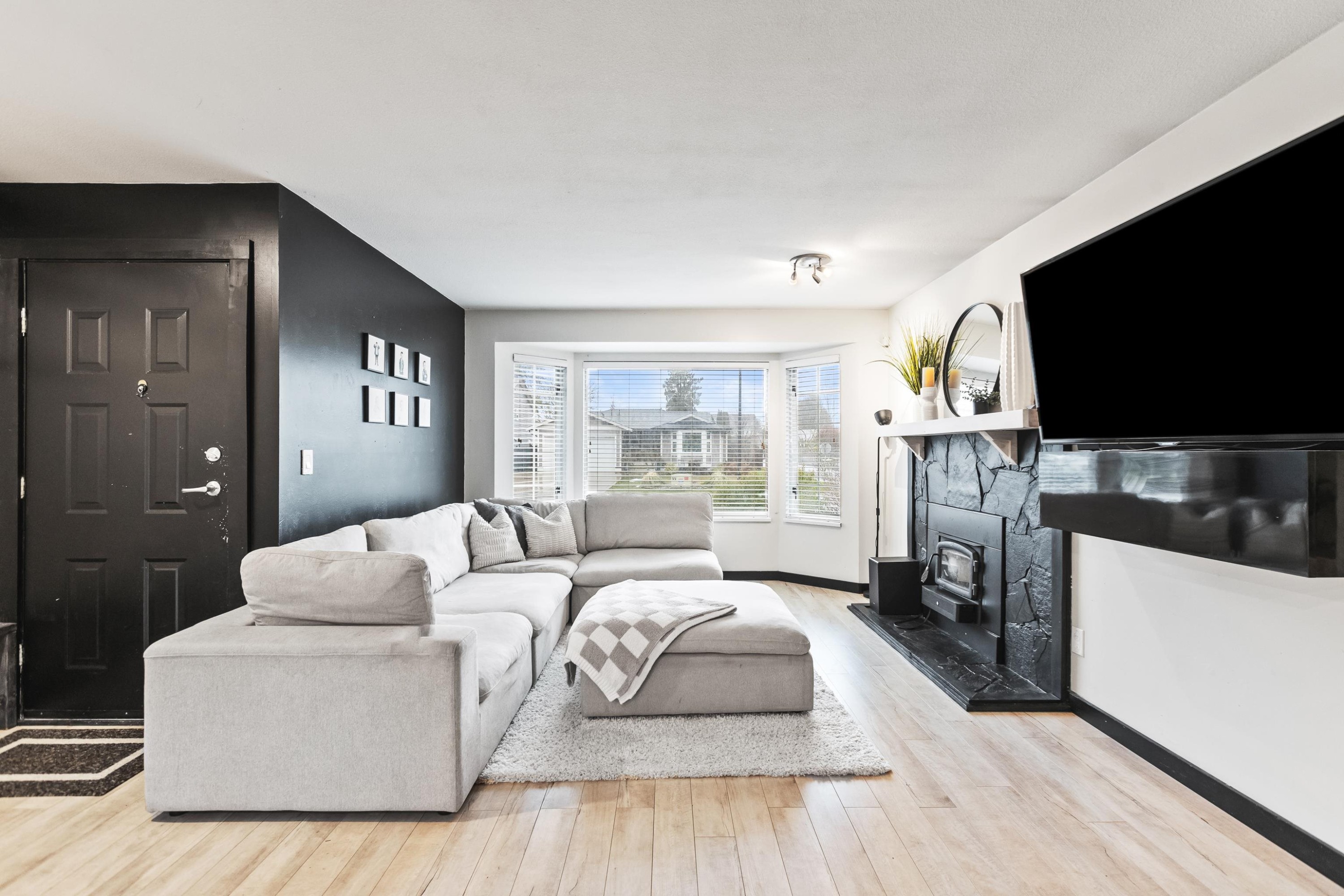 









11750


Glenhurst

Street,
Maple Ridge,




BC
V2X 0B9

