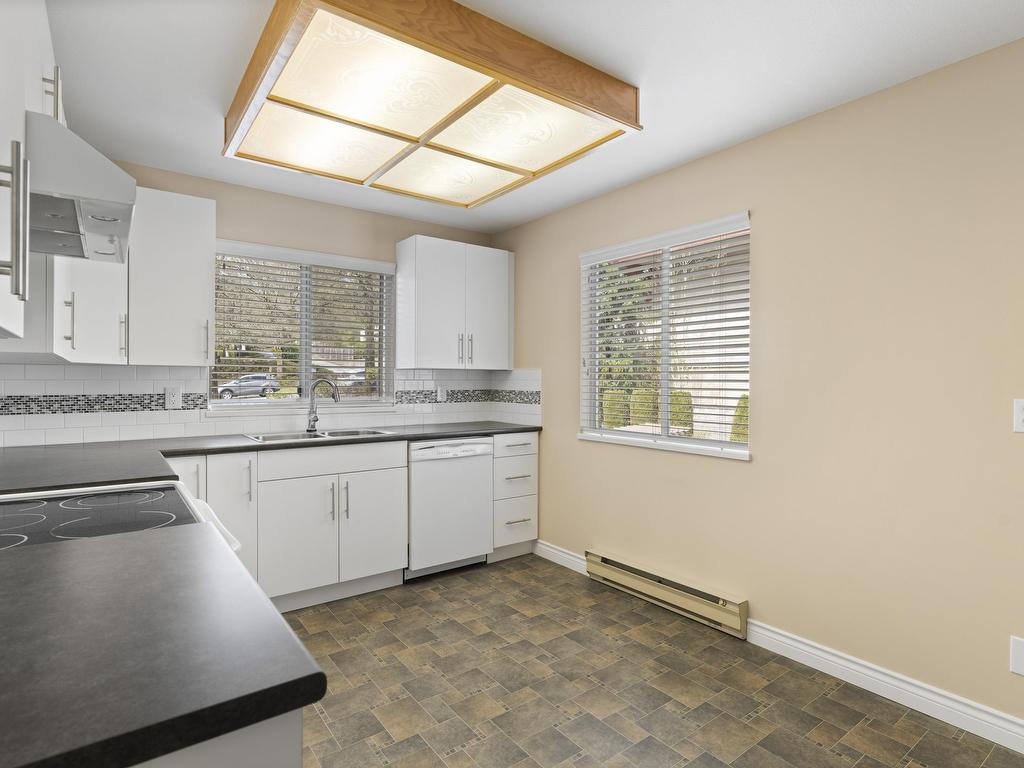 









455


Bromley

Street, 205,
Coquitlam,




BC
V3K 6N7

