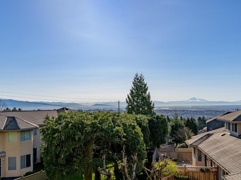 









455


Bromley

Street, 205,
Coquitlam,




BC
V3K 6N7

