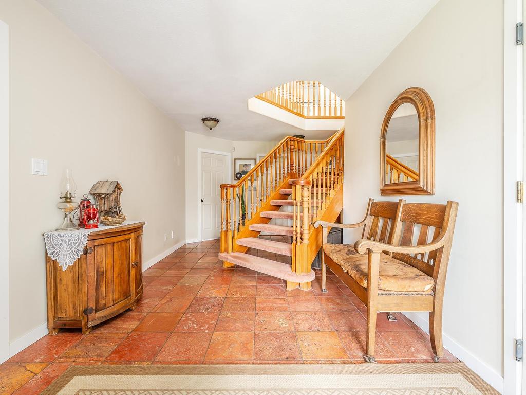 









1025


Sunrise

Place,
Squamish,




BC
V0N 1T0

