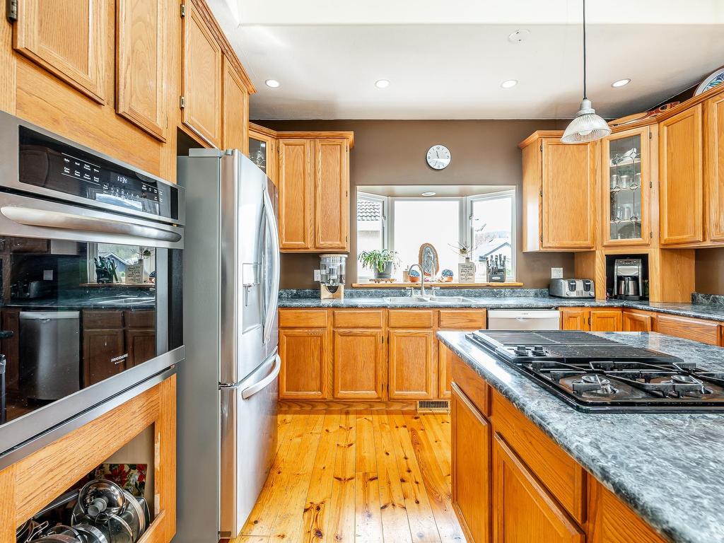 









1025


Sunrise

Place,
Squamish,




BC
V0N 1T0

