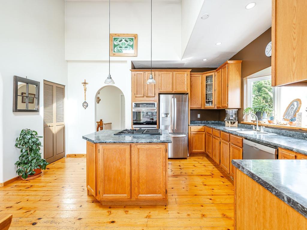 









1025


Sunrise

Place,
Squamish,




BC
V0N 1T0

