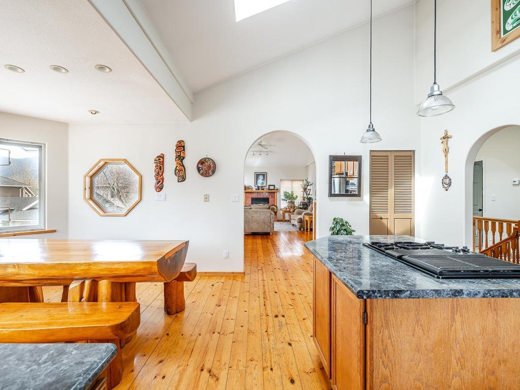 









1025


Sunrise

Place,
Squamish,




BC
V0N 1T0

