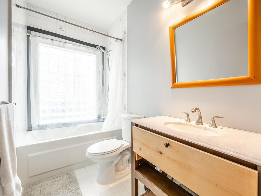 









1025


Sunrise

Place,
Squamish,




BC
V0N 1T0

